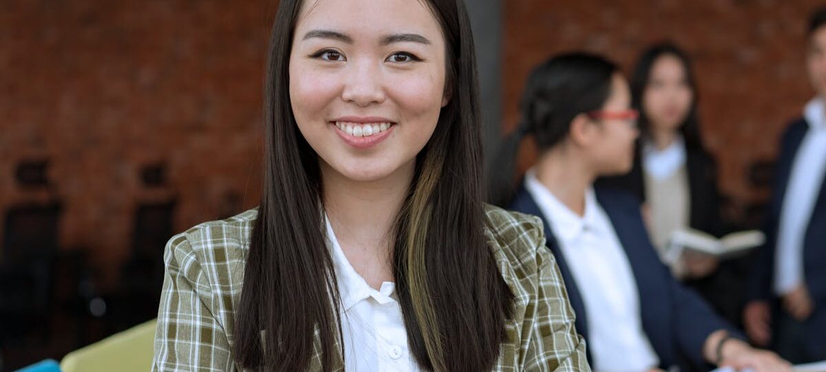 Empleo Juvenil en El Salvador: RSE y Formación Técnica Dual